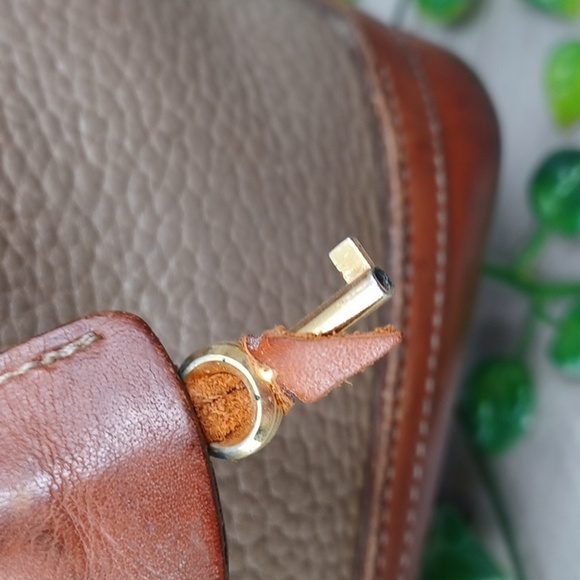 Dooney & Bourke Pre-tag Vintage Doctor Bag Satchel - Picture 4 of 16